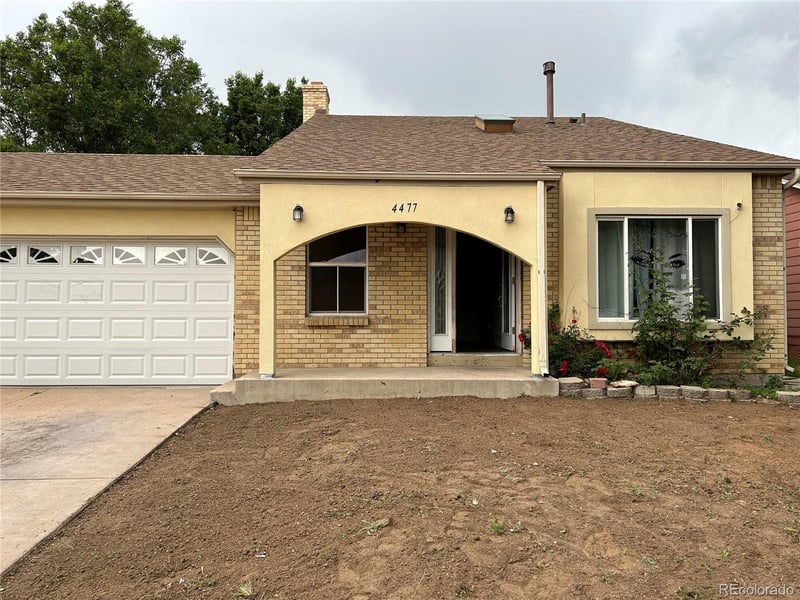 4477 Dearborn St, Denver, CO 80239