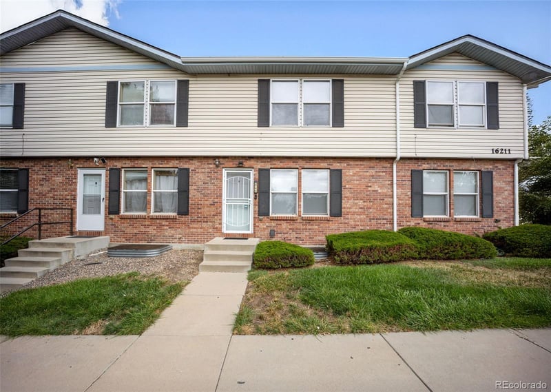 16211 17th Pl #C, Aurora, CO 80011