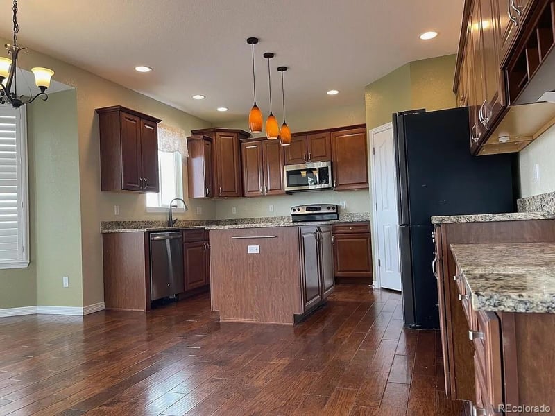 12450 Kearney Cir, Thornton, CO 80602