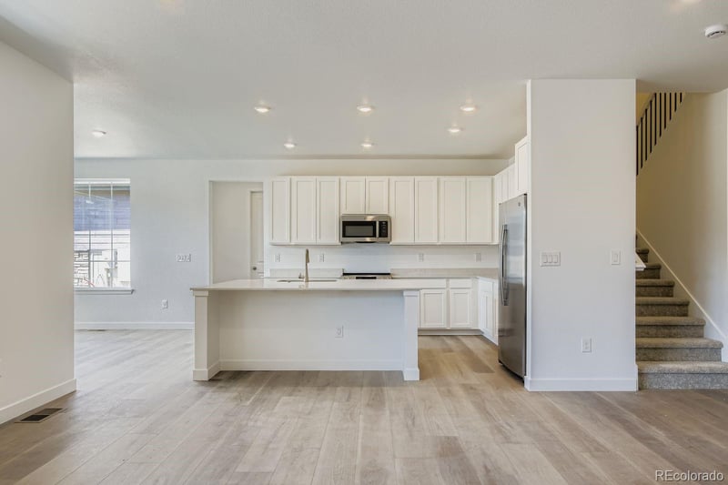 12750 Glasgow Pl, Littleton, CO 80127