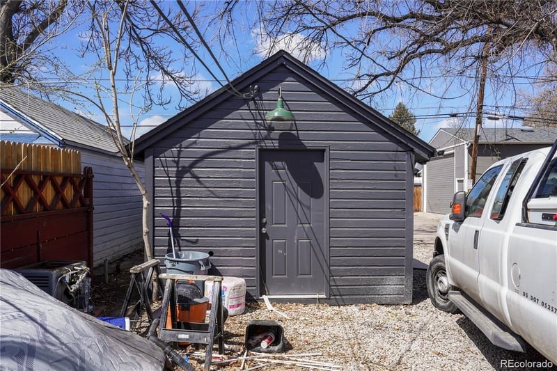 3839 Broadway , Englewood, CO 80113