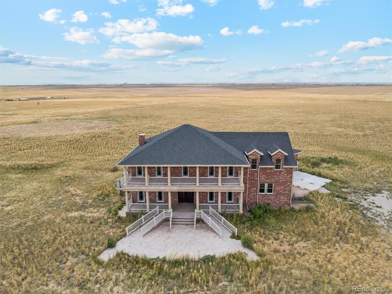 2105 Timberlake Rd, Byers, CO 80103