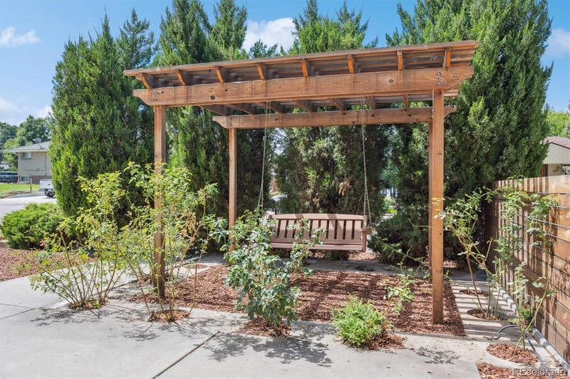 112 Newton St, Denver, CO 80219