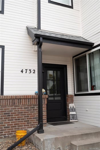 4732 Durham Ct, Denver, CO 80239