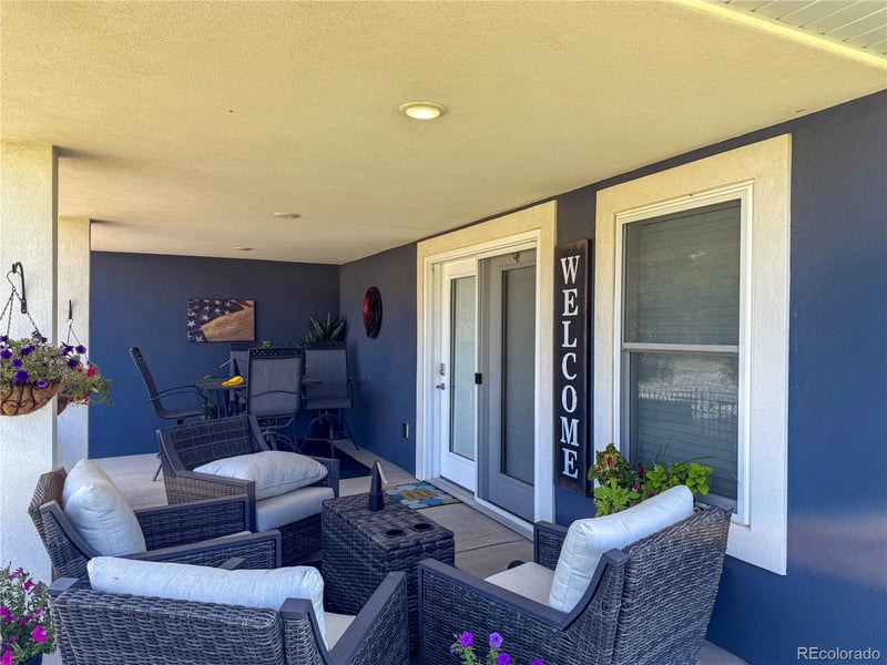 370 8th St #A & B, Cheyenne Wells, CO 80810
