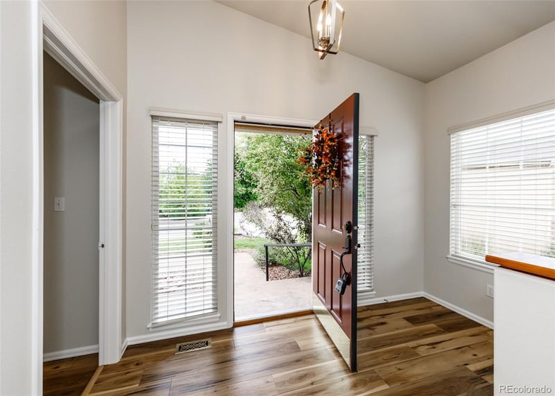 9506 Hollydale Ct, Colorado Springs, CO 80920