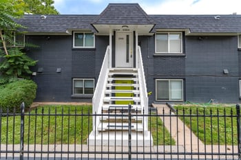 2446 Ogden St, Denver, CO 80205