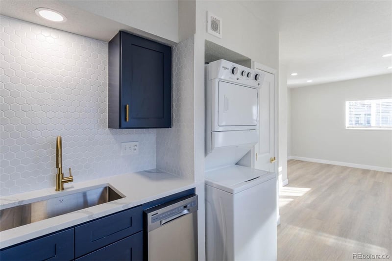 2450 Ogden St, Denver, CO 80205