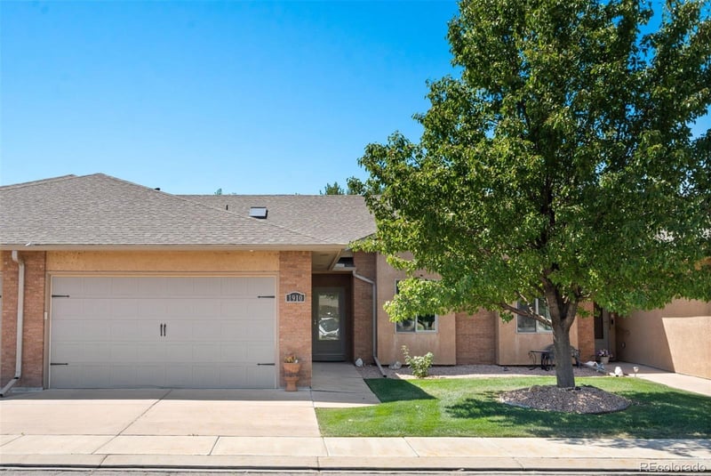 1910 Lynda Ln, Pueblo, CO 81008