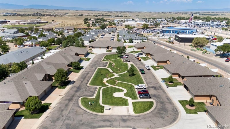 1910 Lynda Ln, Pueblo, CO 81008