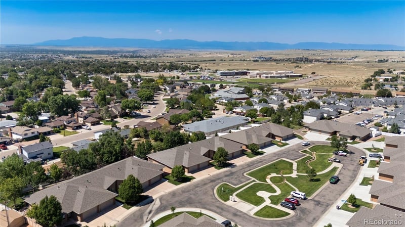 1910 Lynda Ln, Pueblo, CO 81008