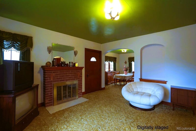 301 7th St, Walsenburg, CO 81089