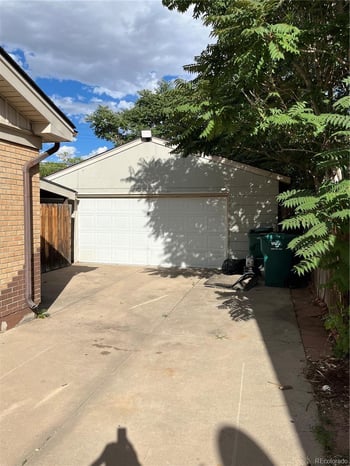 1350 Scranton St, Aurora, CO 80011