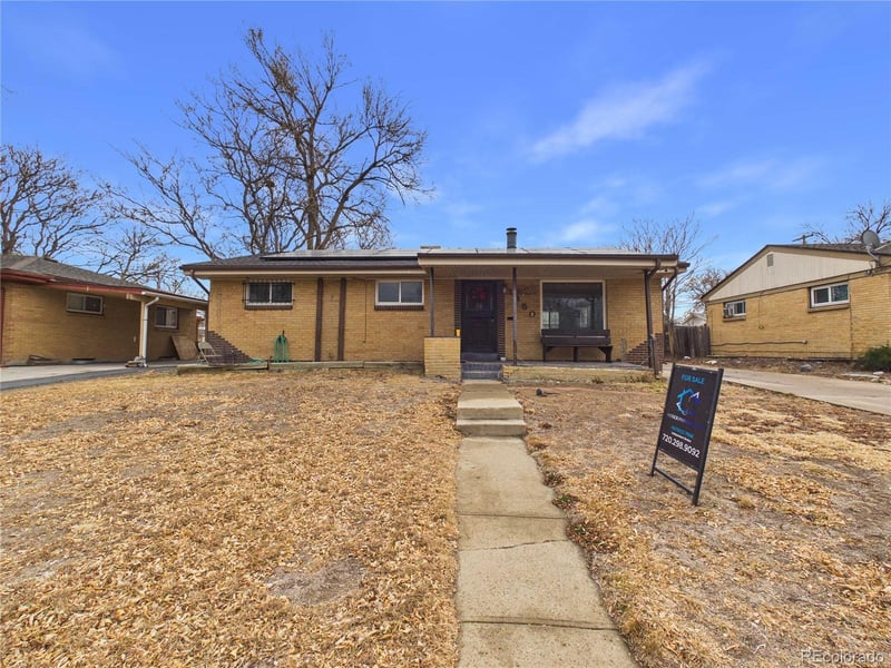 1350 Scranton St, Aurora, CO 80011