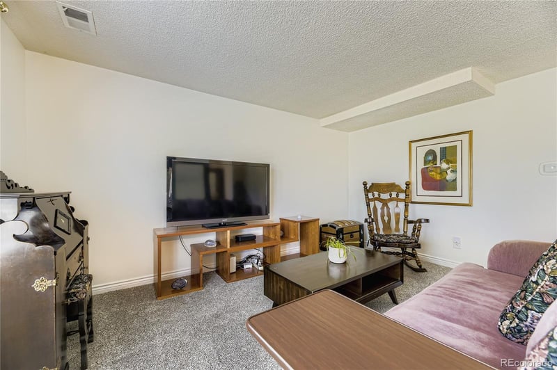 9089 Nassau Ave, Denver, CO 80237