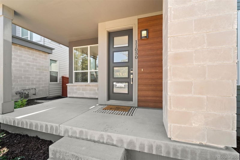 11050 E 26th Ave, Aurora, CO 80010
