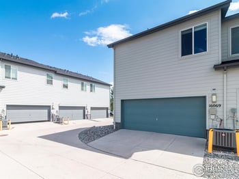 16069 Elk Dr, Denver, CO 80239
