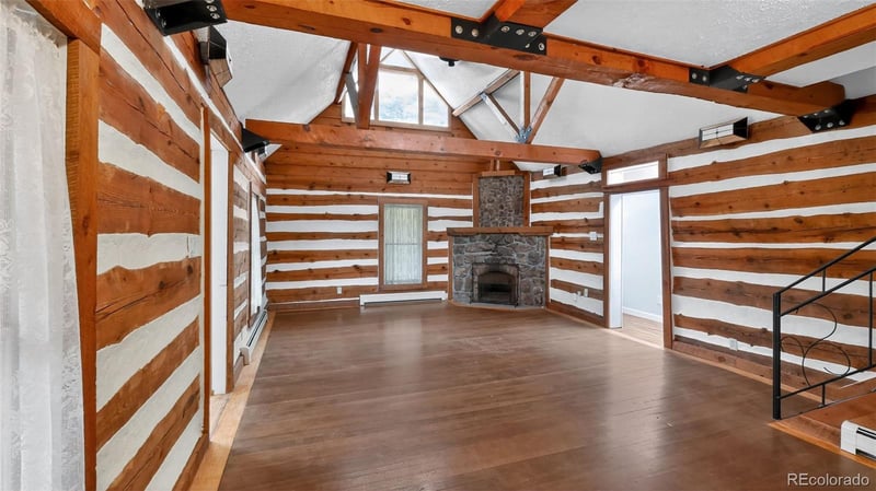 8689 Douglas Ln, Beulah, CO 81023