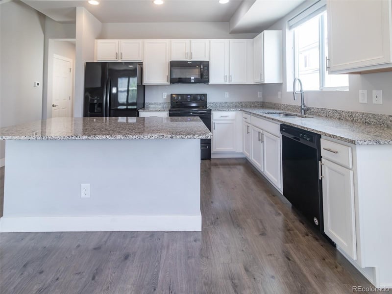 16069 Elk Dr, Denver, CO 80239
