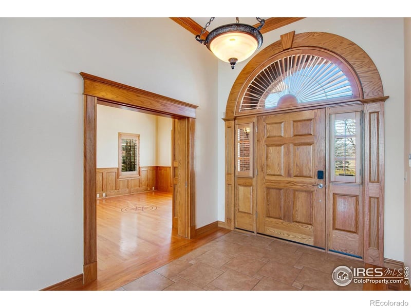 2366 Shoreside Dr, Berthoud, CO 80513