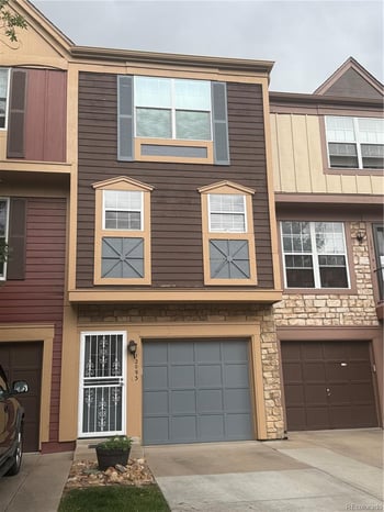 12093 Hoye Dr, Aurora, CO 80012