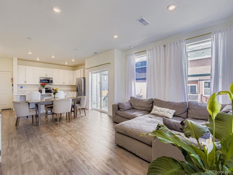 625 Aspen Ave, Bennett, CO 80102