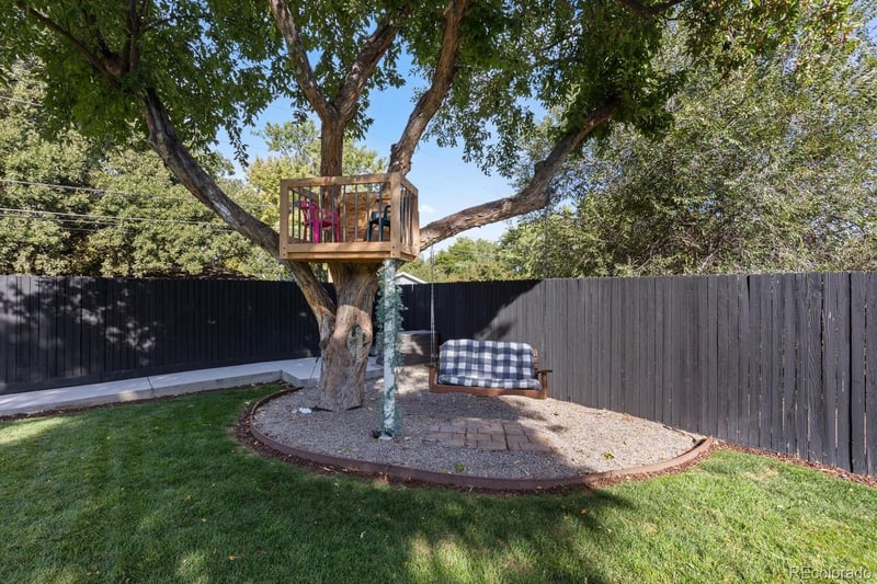 2667 Clayton St, Denver, CO 80210