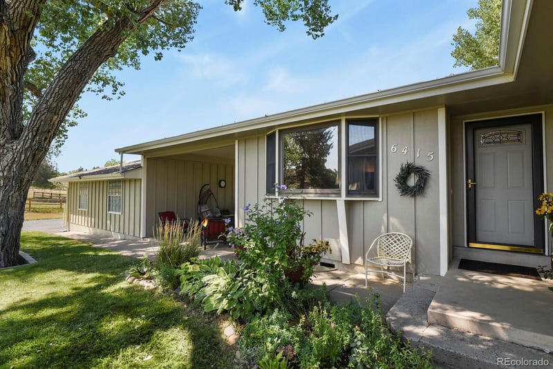 6415 S Piney Creek Cir, Centennial, CO 80016