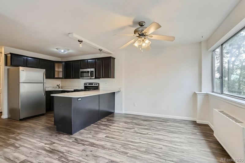 909 Logan St #4A, Denver, CO 80203