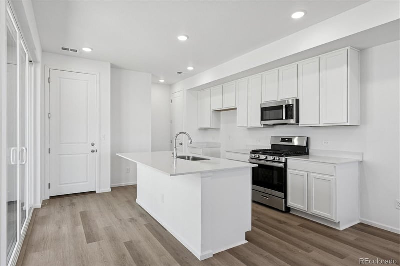 17054 Virginia Ave, Aurora, CO 80017