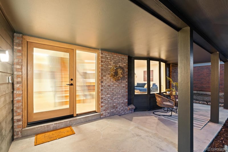 5303 E Lake Pl, Centennial, CO 80121