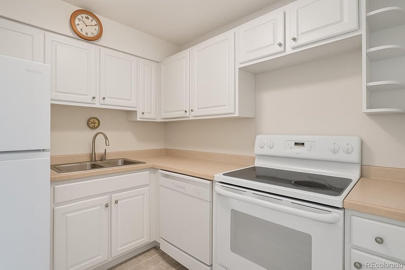 1276 Krameria St, Denver, CO 80220