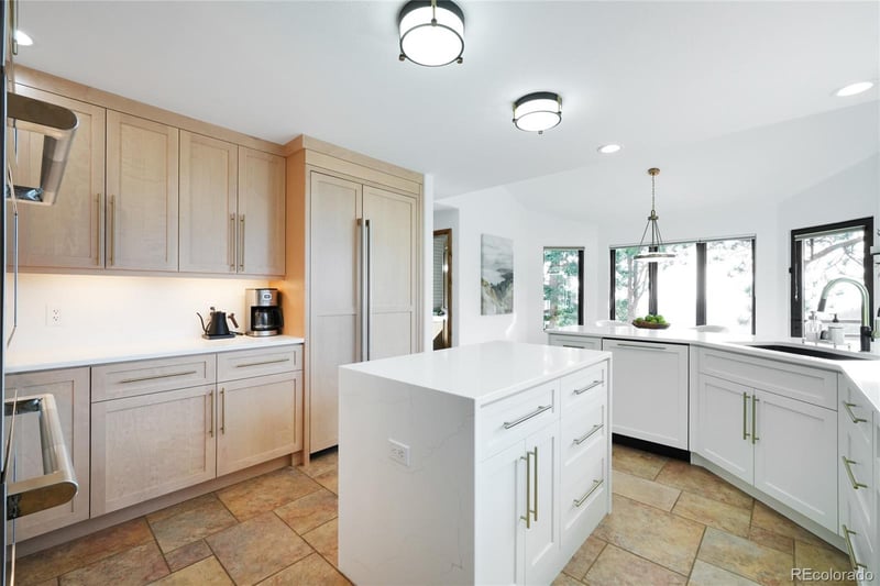 5575 Founders Pl, Manitou Springs, CO 80829