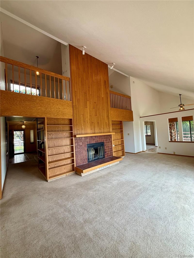 127 Ironweed Dr, Pueblo, CO 81001