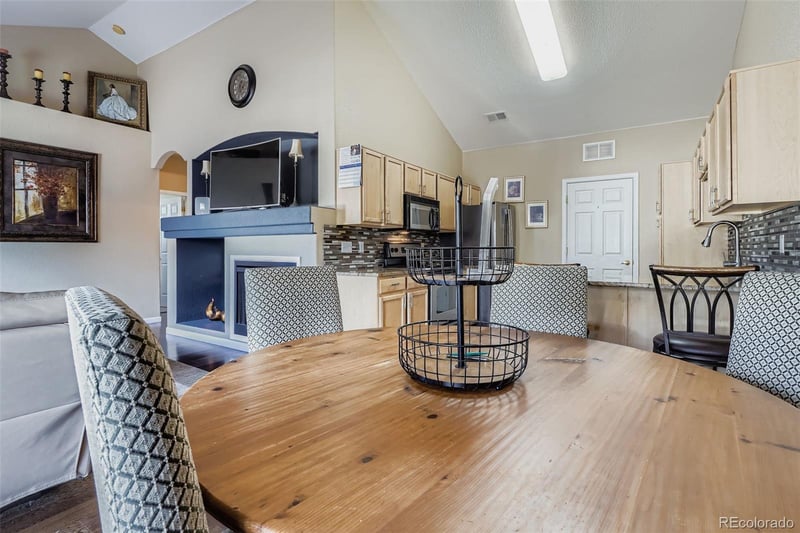 22560 Ontario Dr #204, Aurora, CO 80016