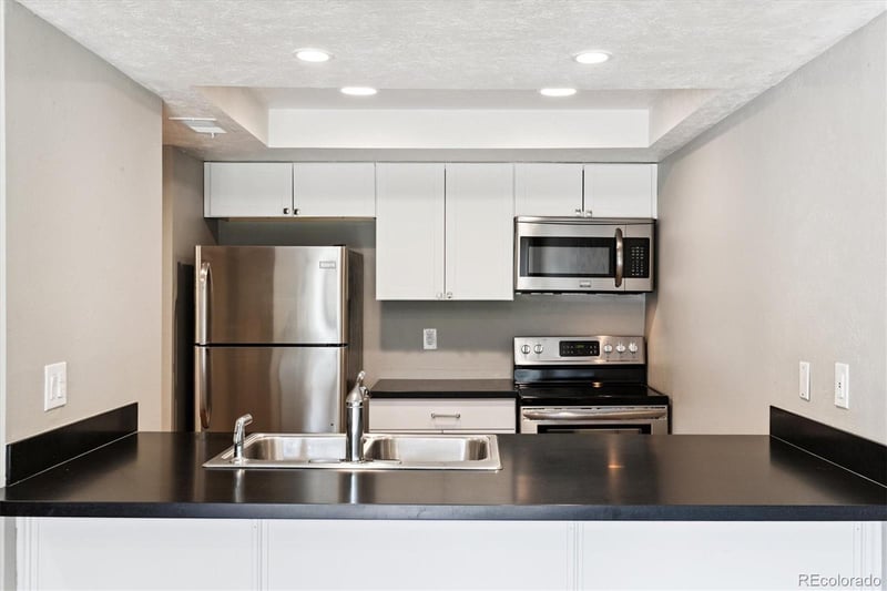 14180 E Temple Dr #R03, Aurora, CO 80015