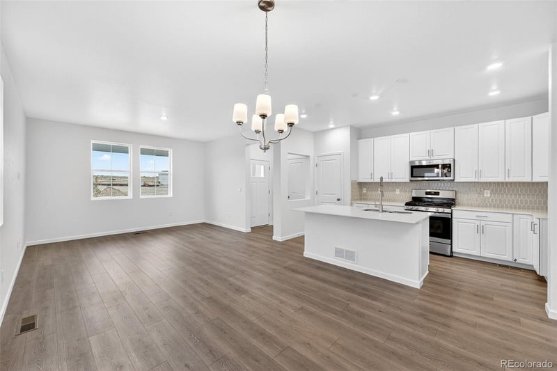 6561 148th , Thornton, CO 80602