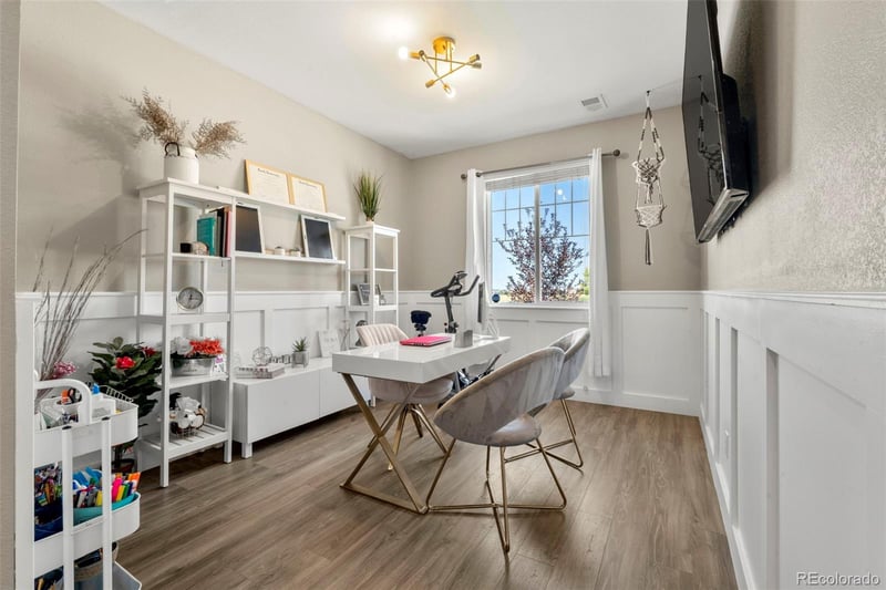 25526 Maple Ave, Aurora, CO 80018