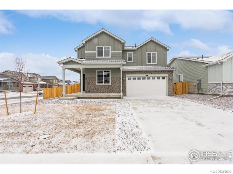 944 Harvard St, Johnstown, CO 80534