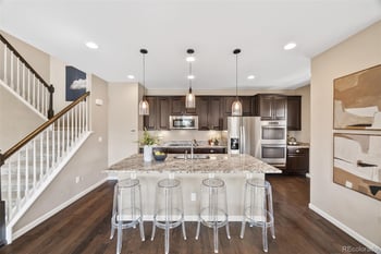 7265 Millbrook Ct, Aurora, CO 80016