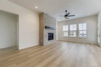 8895 S Riviera Way, Aurora, CO 80016