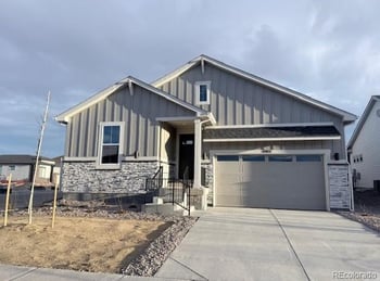 8902 Riviera Way, Aurora, CO 80016
