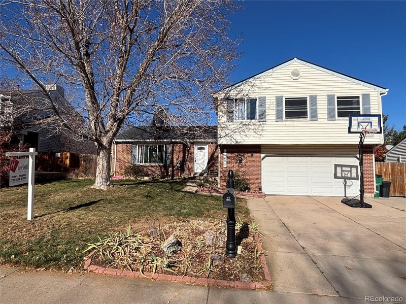 14605 Warren Ave, Aurora, CO 80014