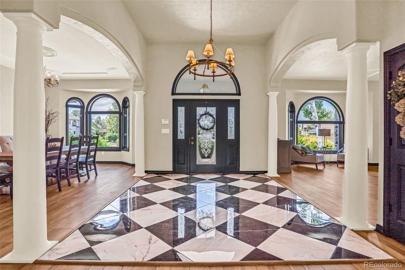 128 San Carlos Rd, Pueblo, CO 81005