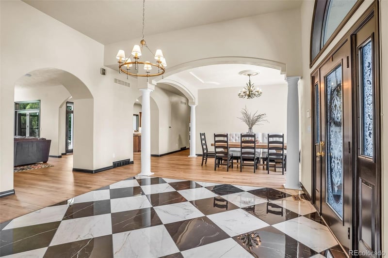 128 San Carlos Rd, Pueblo, CO 81005