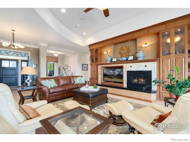 7677 Carlson Ct, Fort Collins, CO 80524