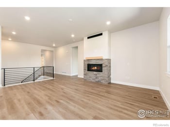 1633 Winter Glow Dr, Windsor, CO 80550