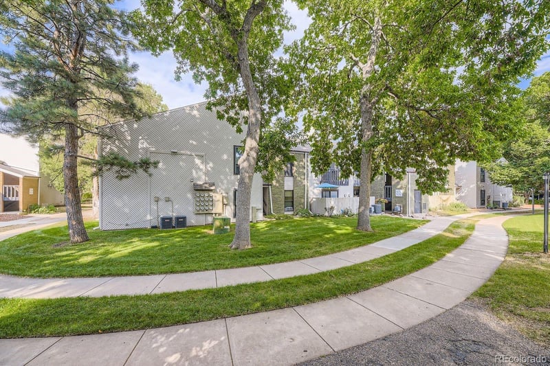 3550 S Harlan St #336, Denver, CO 80235