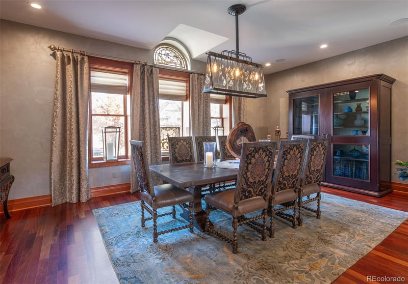 501 Pearl St, Denver, CO 80209