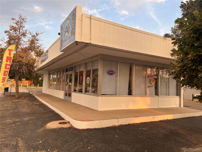 10202 Montview Blvd, Aurora, CO 80010